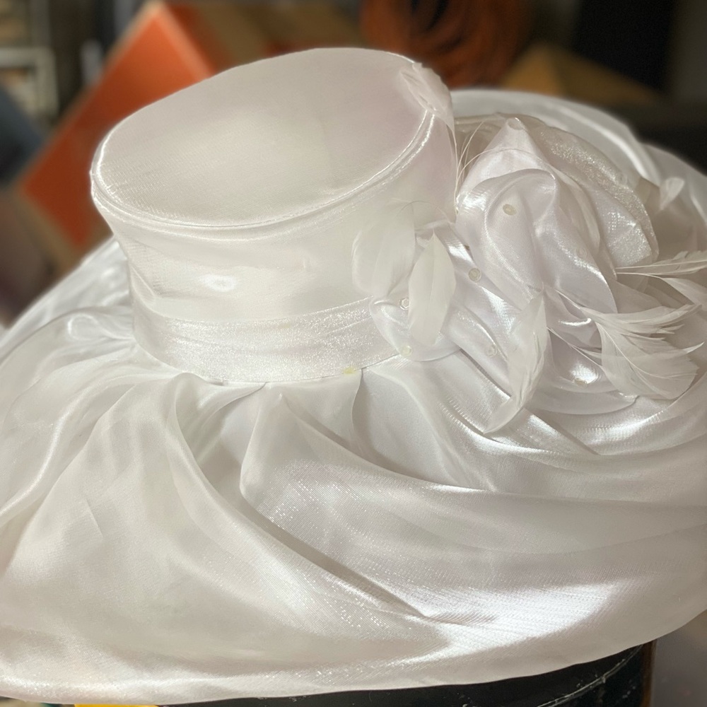 White Astro hat